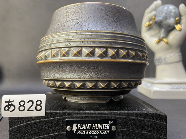 あ828 XL 鉄灰戦紋 HAND Made 植木鉢 陶器検（アガベ パキプス 姫巌竜 帝釈天 黒火焔 factory SRL カタチ製作所 グラキリス 塊根植物 d1212060643