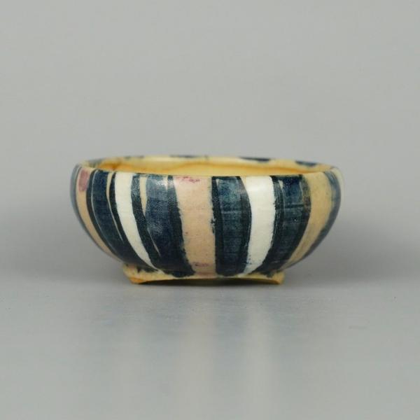 中古盆栽鉢 是好 矩 小鉢 長辺 6.5cm 丸鉢 色絵 縞図  中古鉢 1198409559