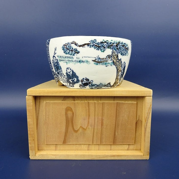 盆栽鉢 御蔵山 小型 長辺 約9.8cm 丸鉢 色絵 風景 窓抜 松 人物 カニ 舟 箱付  新品 r1198403535
