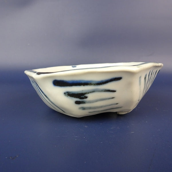 中古盆栽鉢 翠園 w落款 小型 長辺 約10.5cm 六角鉢 染付 模様  中古鉢 d1198421044