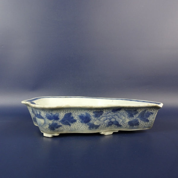 中古盆栽鉢 落款なし 小型 長辺 約 19cm 変形鉢 葉型 外縁 花 模様 観賞用  中古鉢 s1198411047