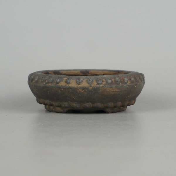 中古 盆栽鉢 秀峰 小鉢 長辺 約 8.5cm 丸鉢 鋲打 泥物  中古鉢 r1198406931