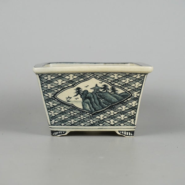 中古盆栽鉢 河内 美山 小型 長辺 約12cm 正方鉢 外縁 窓抜 染付 山水図  中古鉢 k1198410034