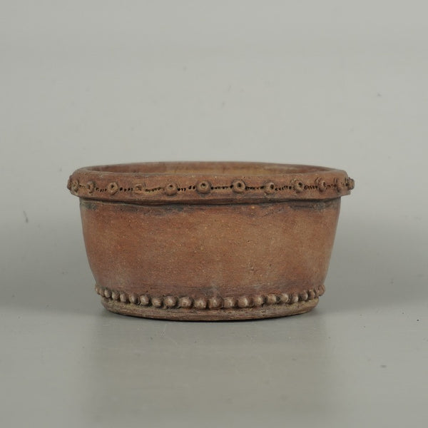 中古盆栽鉢 富舟 小型 長辺 約 12.5cm 丸鉢 鋲打 泥物  中古鉢 l1198410780