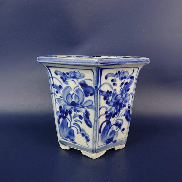 中古盆栽鉢 落款なし 小型 長辺 約13.5cm 六角鉢 外縁 染付 花 はな ハナ 植物 中国鉢  中古鉢 u1198427522