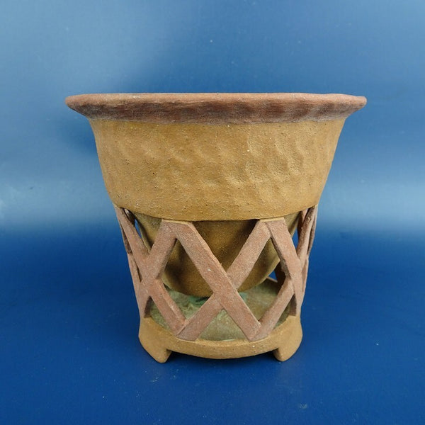 中古盆栽鉢 神戸 小型 長辺 約10.3cm 丸鉢 外縁 透かし 格子 蛙 泥鉢  中古鉢 g1198418776