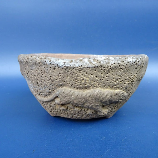 中古盆栽鉢 陶雀 小型 長辺 約10.5cm 丸鉢 浮彫 寅 泥物  中古鉢 1198402599