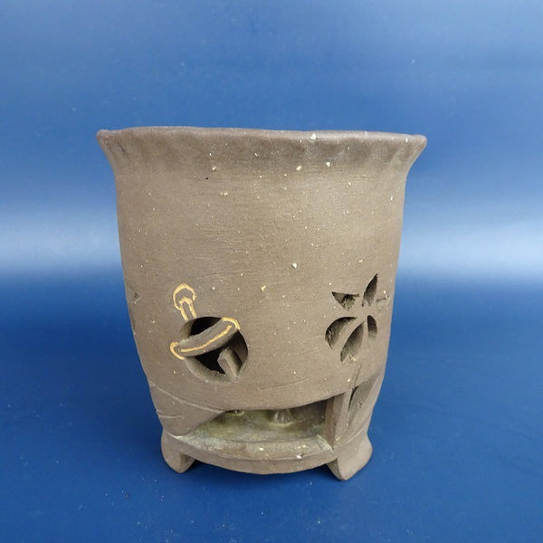 中古盆栽鉢 神戸 小鉢 高さ 約9.5cm 丸鉢 透かし彫 蛙 泥鉢  中古鉢 h1198422840