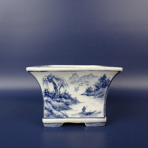 中古盆栽鉢 雪山? 小鉢 長辺 約 9.3cm 正方鉢 染付 風景 人物 花 模様 中国鉢 鑑賞 観賞用  中古鉢 p1199283576