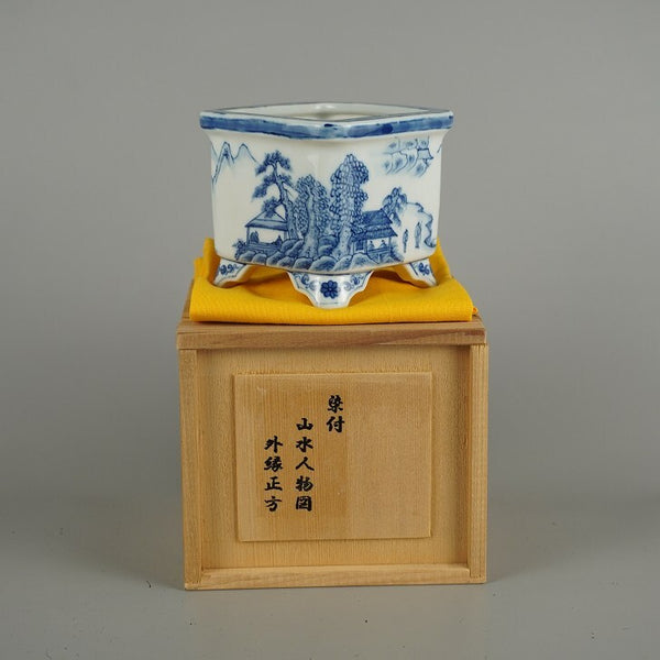盆栽鉢 は二わ オリジナル鉢 小鉢 長辺 約 9cm 正方鉢 青絵 人物 山水図 花 模様 箱付 布付 鑑賞 観賞用  新品 u1201882042