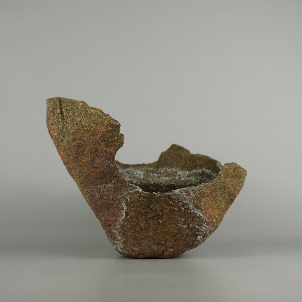 中古盆栽鉢 鞍馬石 中型 長辺 約 26.5cm くらまいし クラマイシ 穴無 h1202264130