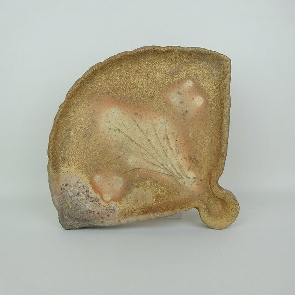 中古  陶板 花台 長辺 約26.5cm 扇型 銀杏 飾台 置物台 花飾 陶製 盆栽台 敷物 泥物  中古品 e1203127032