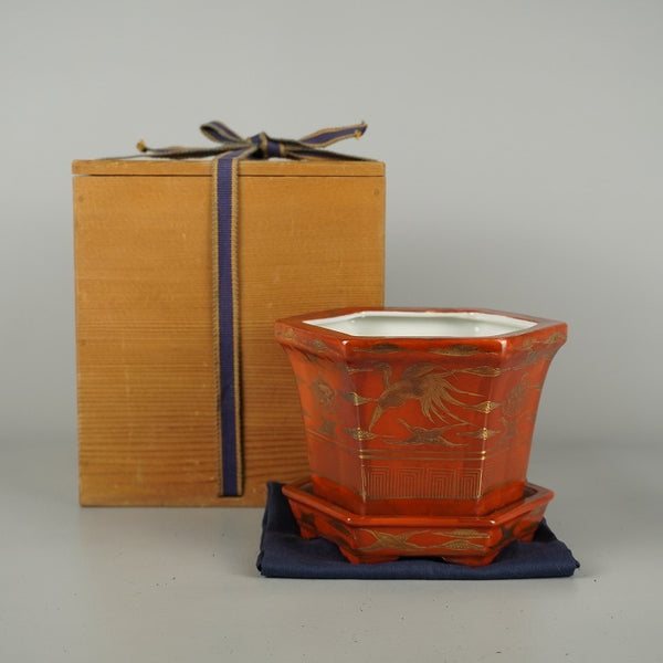 中古盆栽鉢 九谷 永楽 小型 長辺 約 14.3cm 六角鉢 鳥 模様 皿付 箱付 布付 鑑賞 観賞用  中古鉢 r1208277826